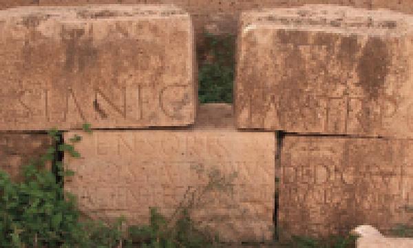 Investigating ancient multilingualism in an epigraphic corpus: the case of Roman West